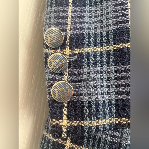 Escada Vintage 1980’s Blue Plaid Blazer Double E Logo Buttons, Size 36 - Picture 6 of 15
